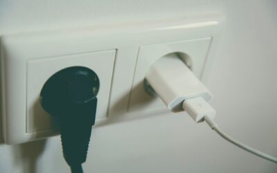 How electricity flows like water in a pipe and why that helps you understand your home wiring