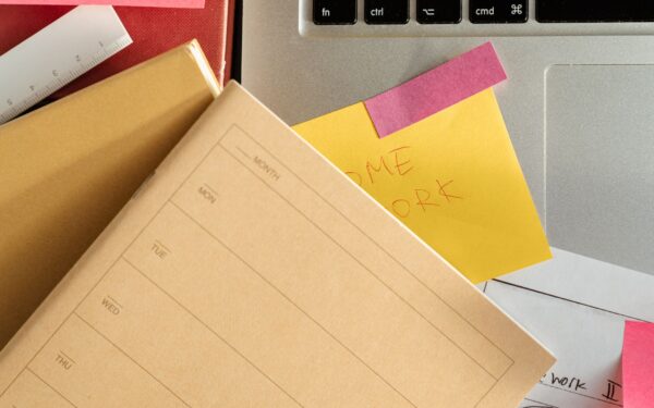 How to build a personal learning dashboard that actually helps you study