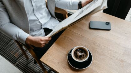 How to read online news without getting misled: a simple guide to safer scrolling