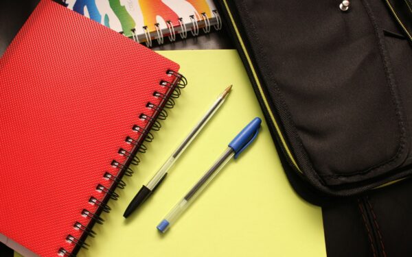 How to take smart notes from non-fiction books and actually use what you read