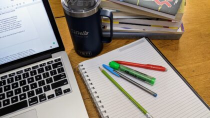 Practical AI fact-checking for everyday readers and students