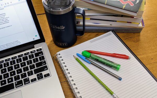 Practical AI fact-checking for everyday readers and students