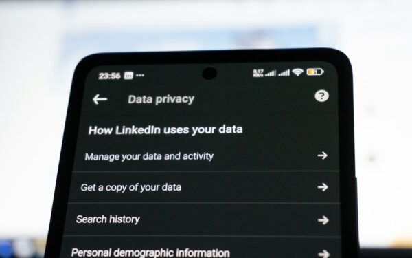 Simple ways to read app permissions and protect your data without stress