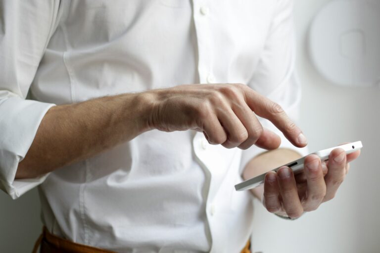 Person reviewing app