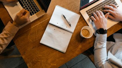 Using AI for mindful brainstorming without switching to autopilot