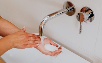 How soap and water remove germs: a simple guide to what really happens on your skin