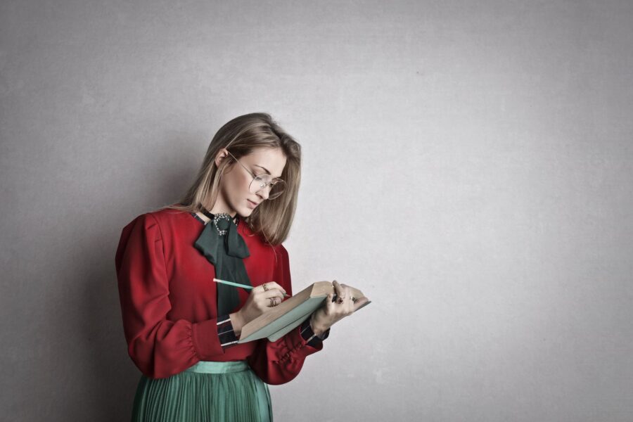 How to create a simple focus routine that makes learning feel less overwhelming - Adult learning Education Focus Important