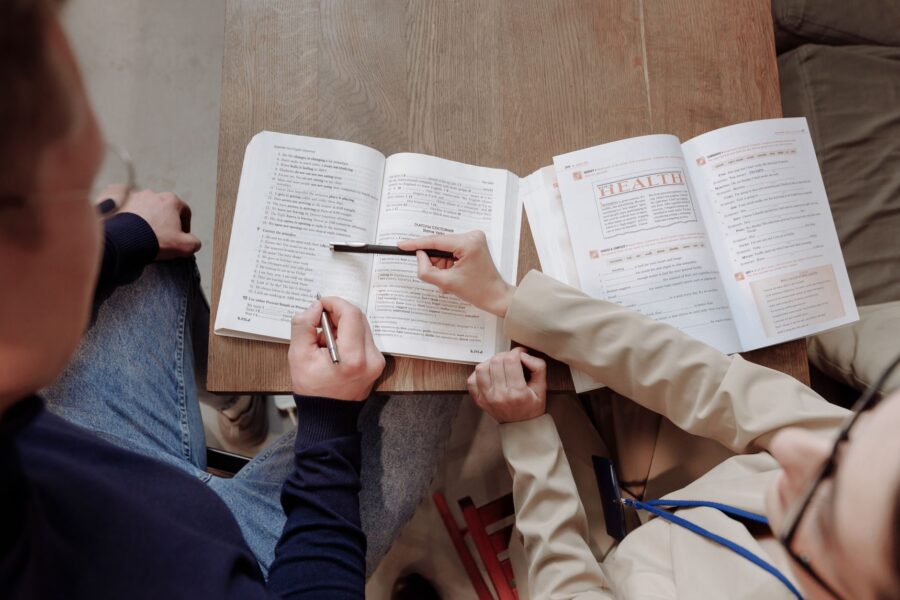 How to paraphrase academic sources without copying the original - Paraphrasing Plagiarism Awareness Research Skills Study Tips