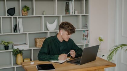 How to use academic search tools when you are not an academic