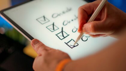 How to use digital annotations to read smarter and keep track of what matters