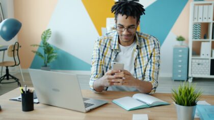 How to use digital flashcards wisely so you actually learn, not just tap