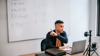 How to use digital whiteboards to make online learning more interactive