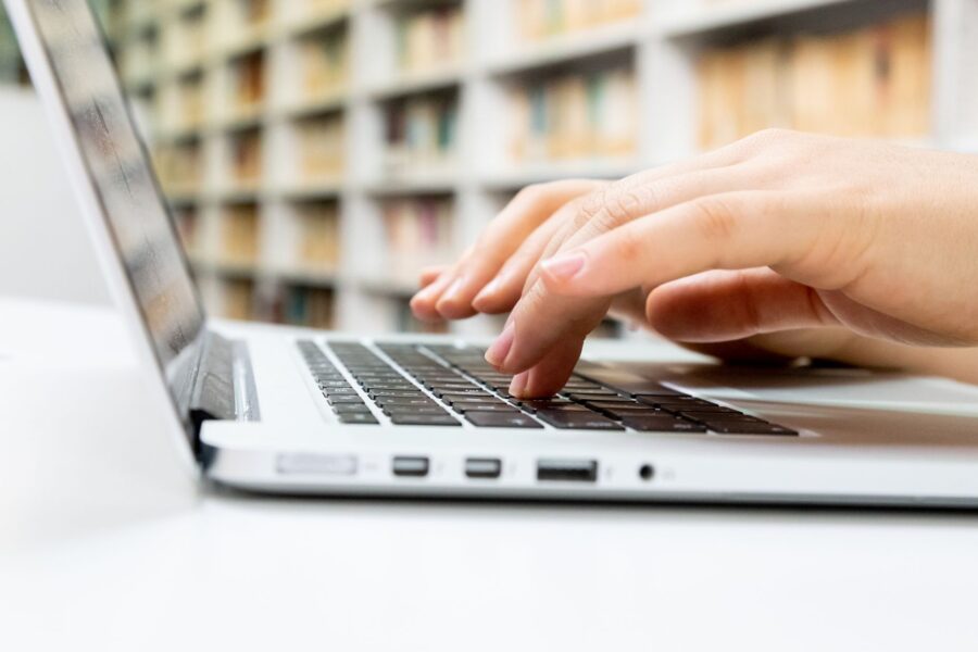 Laptop library database