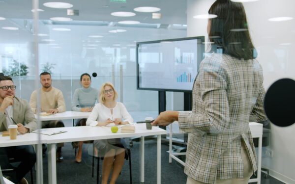 Using AI for slide design and visuals without turning your presentation into a script