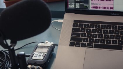 Using AI for voice notes and transcripts without losing control of your ideas